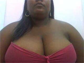 BustyLara - Sexe cam en vivo - 2026046