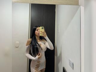 IsabellaJames - Live Sex Cam - 20261382