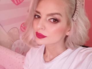 DouceAmelia - Live sex cam - 20262422