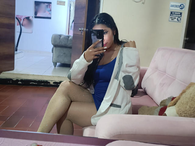 AmyFisher - Live Sex Cam - 20262670