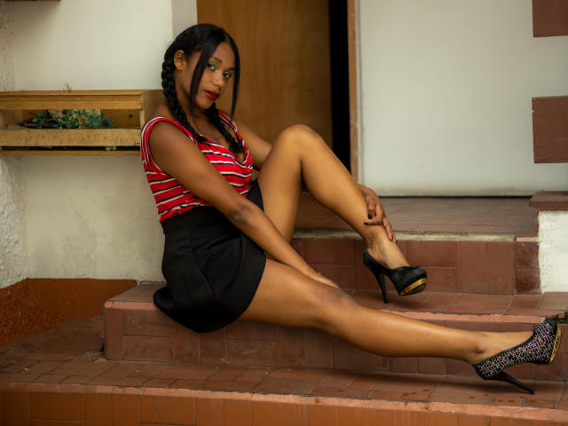 CelesteAdamms - Live Sex Cam - 20266330