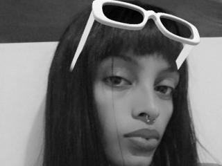 AprylSpencer - Live sex cam - 20270426