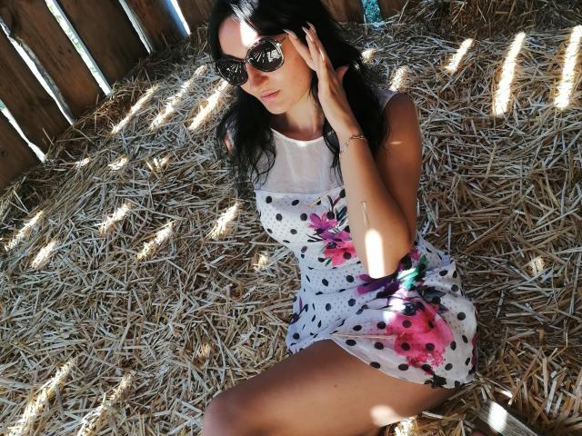 Latrika - Sexe cam en vivo - 20280994