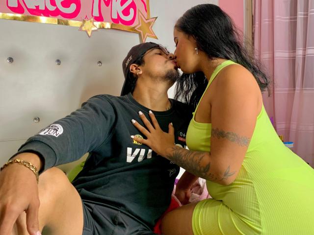 NoemiAndJhon - Sexe cam en vivo - 20287294