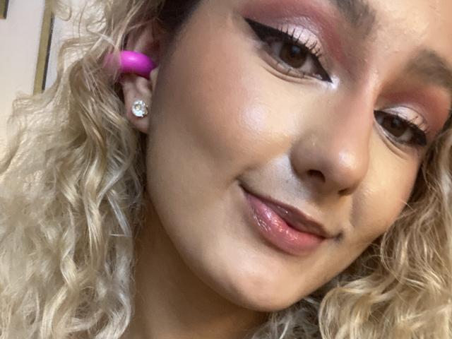 FloraSaenz - Live porn &amp; sex cam - 20293482