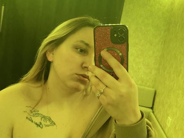 BelkaLoves - Live sexe cam - 20299210