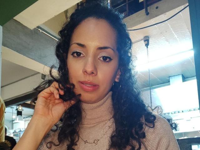 MoniqueCurlz - Live sexe cam - 20299566