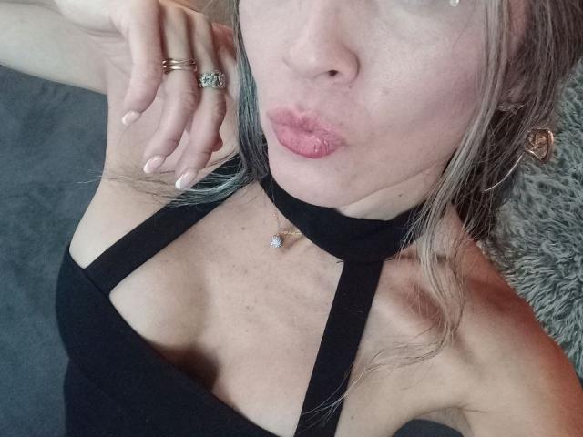NicoletteShea - Live Sex Cam - 20307042