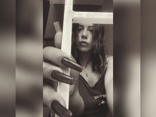 EmilyDurand - сексуальная веб-камера в реальном времени - 20309070