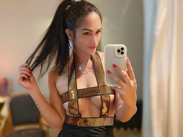TsNaughtMiss69 - Live sex cam - 20309810