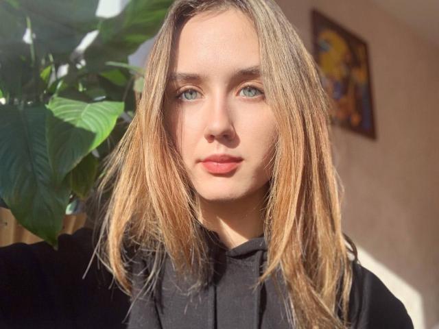 SharlotteGold - Sexe cam en vivo - 20309898