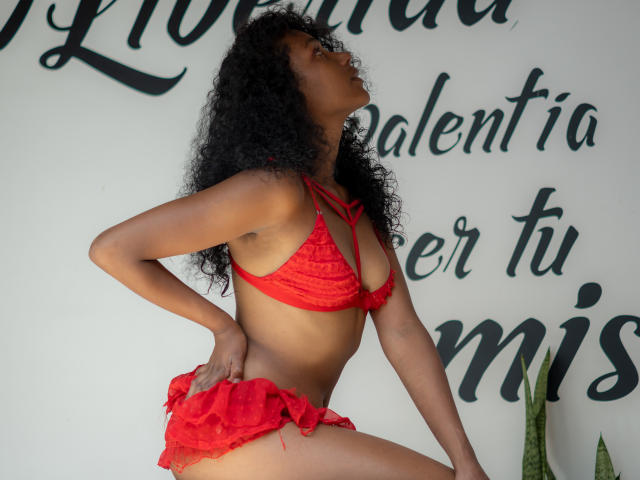 CelesteAdamms - Sexe cam en vivo - 20311598