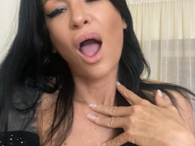 AndraD - Camera khiêu dâm &amp; quyến rũ trực tiếp - 20318850