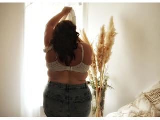 CantatriceAuxGrosSeins - Live sexe cam - 20322418