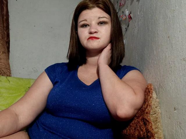 ChellyHill - Live sex cam - 20327946