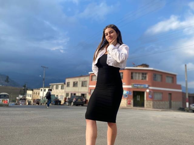 AtheneaRossi - Live porn &amp; sex cam - 20329262