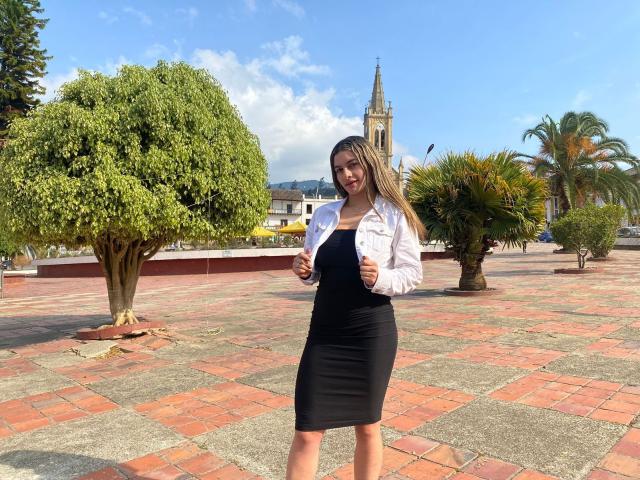 AtheneaRossi - Live porn &amp; sex cam - 20329302