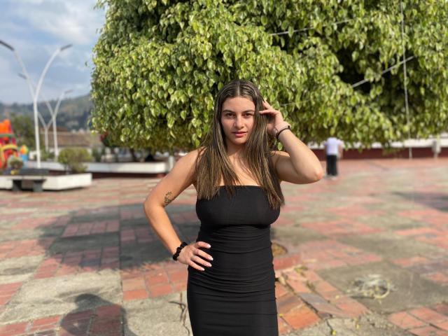 AtheneaRossi - Live porn &amp; sex cam - 20329418