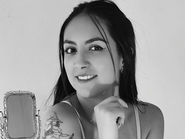 NicoleJay - Live sexe cam - 20330554