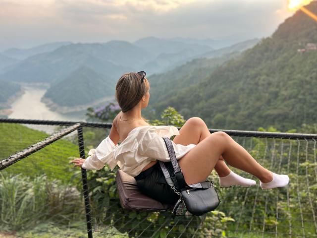 MaeCollins - Live porn &amp; sex cam - 20336182