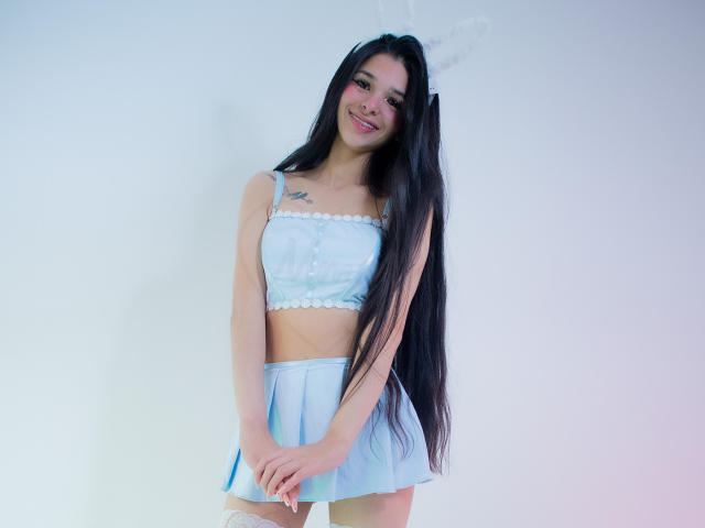 LisaBrunett - Élő pornó és szexkamera - 20337846