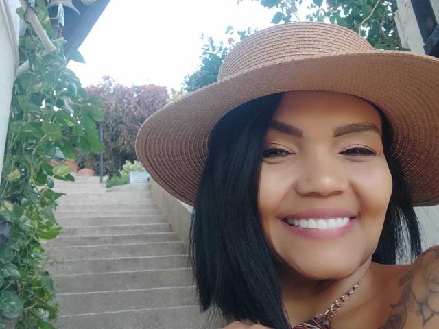 ExoticLyla - Sexe cam en vivo - 20350514