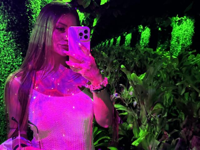 MissAry - Live Sex Cam - 20357546