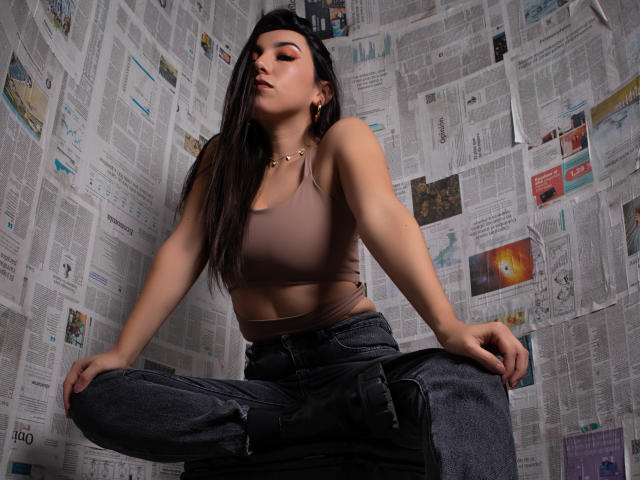 MiaReed - Live sex cam - 20362466