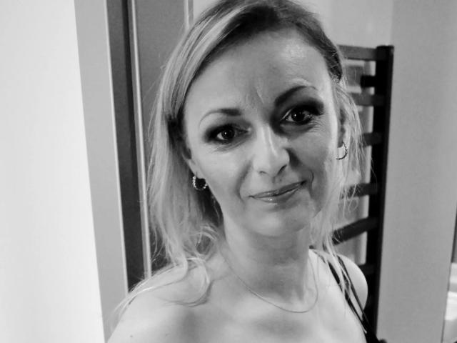 VanessaCute-hot - Live porn &amp; sex cam - 20371942