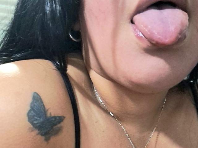 VivianaThomson - Live sex cam - 20376490