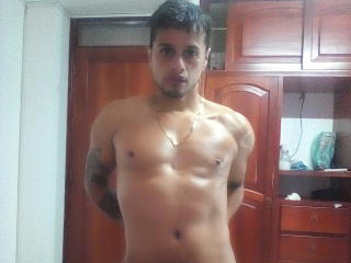 TonyLatinx - Sexe cam en vivo - 20380882