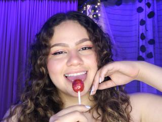 EmiliBaker - Live sex cam - 20381962