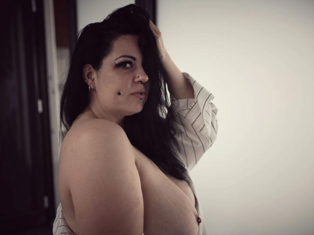 MelliniaStone-hot - Live sex cam - 20384398