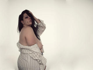 MelliniaStone-hot - Live sex cam - 20384402