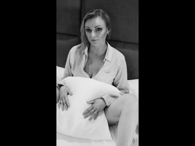 VanessaCute-hot - Live porn &amp; sex cam - 20388478