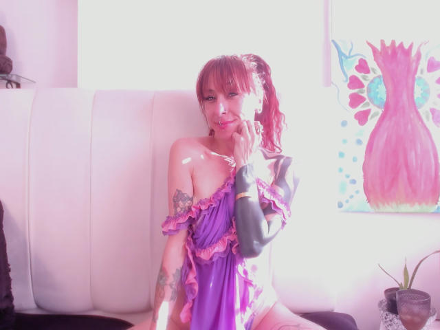 GrethelMuller - Live porn &amp; sex cam - 20396358