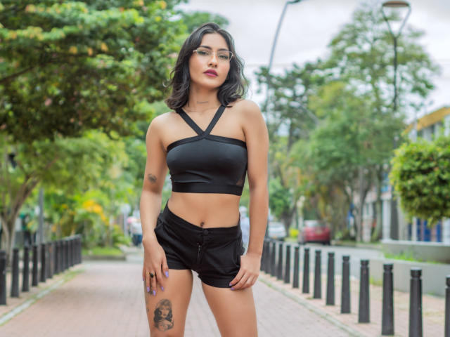 NikitaLuan - Sexe cam en vivo - 20399030
