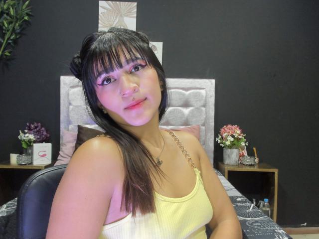 AlisMariani - Live Sex Cam - 20410974