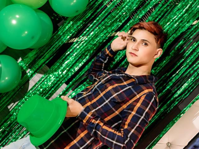 LiiamCollins - Sexe cam en vivo - 20412746