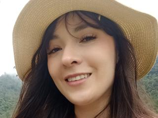 TaniaSanders - Live Sex Cam - 20416250