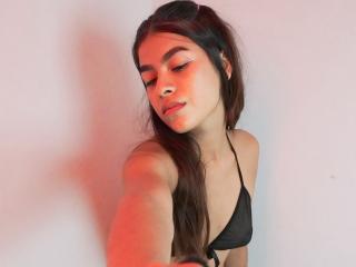 TaylorBett - Live sexe cam - 20418082