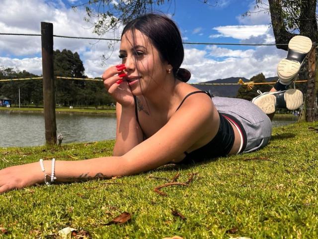 EmilyDurand - Live porn &amp; sex cam - 20420494