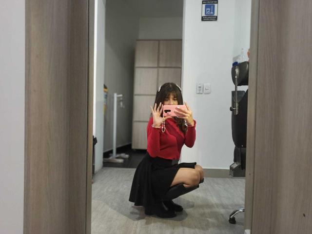 MelodySwet - Live sex cam - 20421022