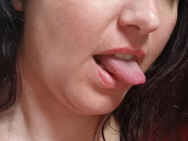 LaFrancaiseJessy - Live Sex Cam - 20422394