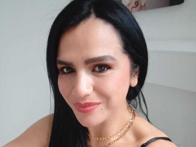 CameronViviane - פורנו בשידור חי ומצלמת סקס - 20422798