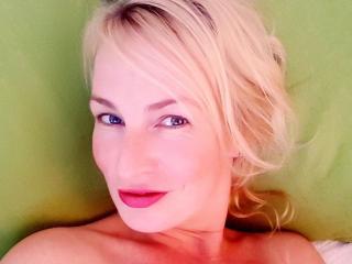 BAISE-MOI - Live sex cam - 20426706