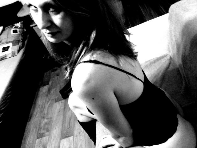 SweetElisa1-hot - Sexe cam en vivo - 20427498