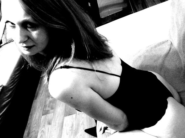 SweetElisa1-hot - Live porn &amp; sex cam - 20427502