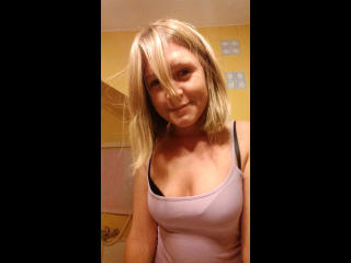 HeisseSpitzmaus-hot - Sexe cam en vivo - 20427782