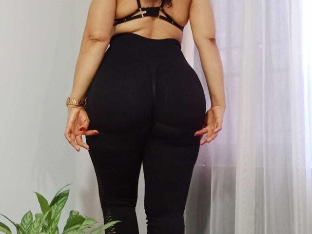 NaomyHott69 - Live porn &amp; sex cam - 20431346